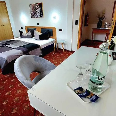 Landgasthaus Zur Kupferkanne Konukevi