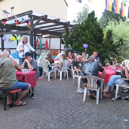Konukevi Landgasthaus Zur Kupferkanne Kobern-Gondorf